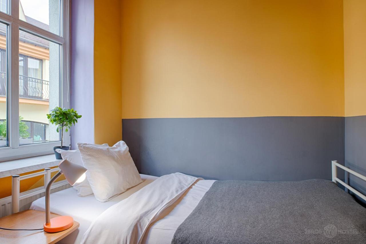 3 Bros' Hostel Cieszyn تشيشين المظهر الخارجي الصورة